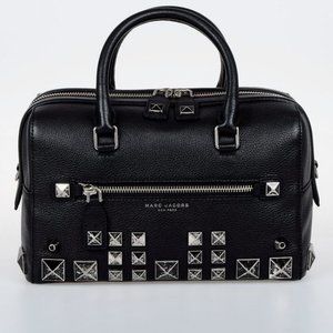 Marc Jacobs black leather chipped stud bag